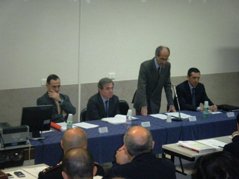e- Prefettura dell'Aquila- Incontro formativo antimafia 12 novembre 2012.JPG