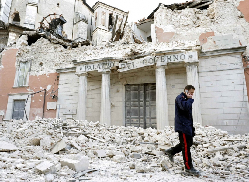 L’Aquila commemora il 6 aprile 2009. il programma religioso