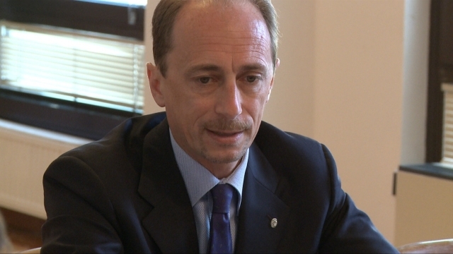 Fusione bper-carispaq, de matteis: “sospesi crediti alle associazioni culturali”
