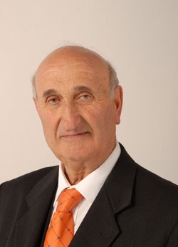 Torna la democrazia cristiana. coordinatore regionale il prof antonio verini
