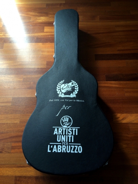 Ricostruzione,    una chitarra per il teatro san filippo si avvia fase conclusiva del restauro