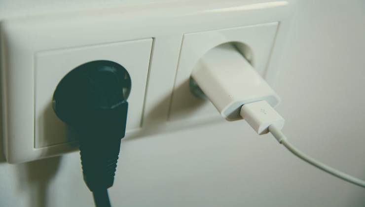 Elettricità e consumi, come ridurre le bollette - dentrolanotiziabreak.it - 20250923