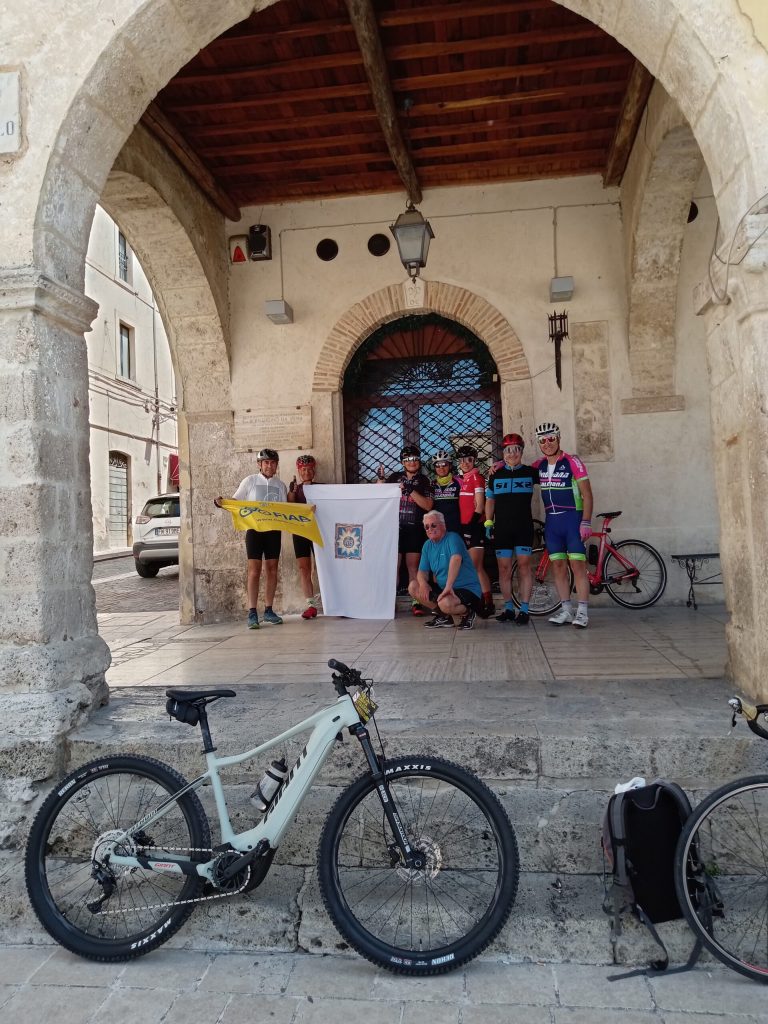 L’Aquila. In bici con la Fiab alla scoperta dei protagonisti della storia
