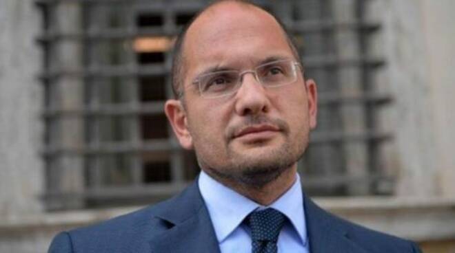 Ricostruzione, ‘snellimento e flessibilita’ parole d’ordine nelle prime ordinanze del commissario castelli