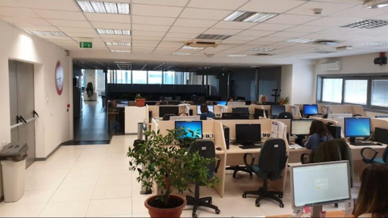 Tecnocall, verso un Natale nero per oltre cento famiglie aquilane