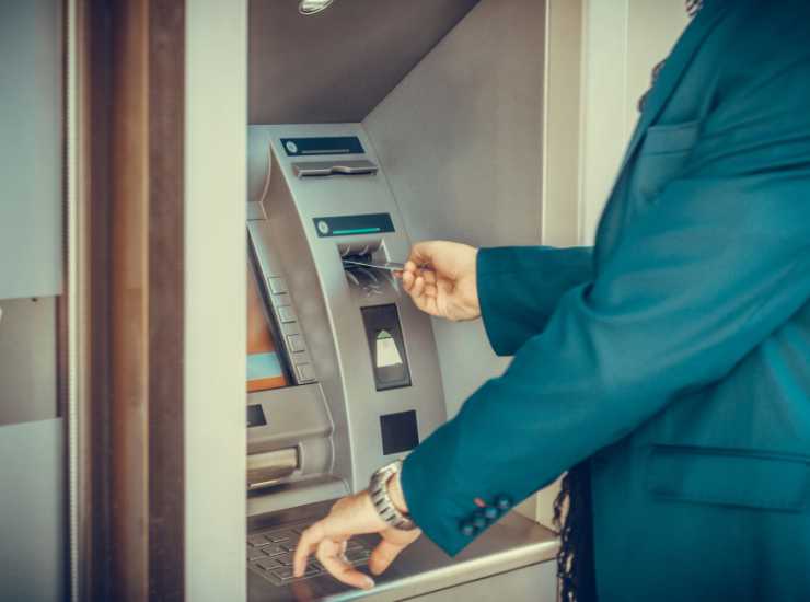 Banca allarme conti svuotati - Acquilatv.it (Fonte foto Canva)