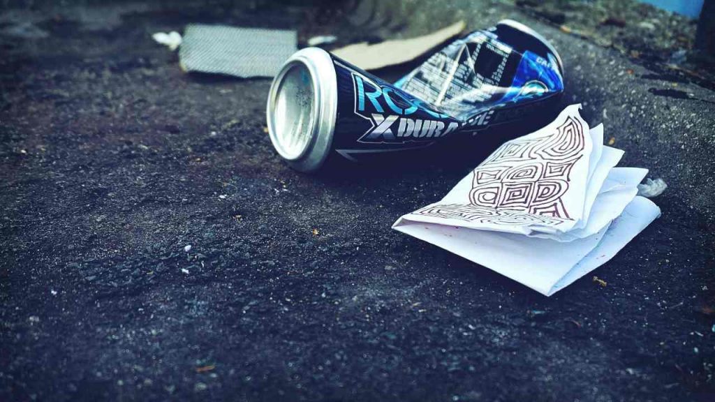 Immondizia, le norme si fanno più severe e le sanzioni più alte - aquilatv.it - 20251030