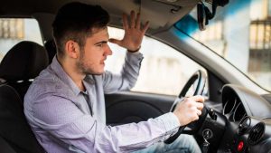 Spesa obbligatoria per gli automobilisti - aquilatv.it - 20251015