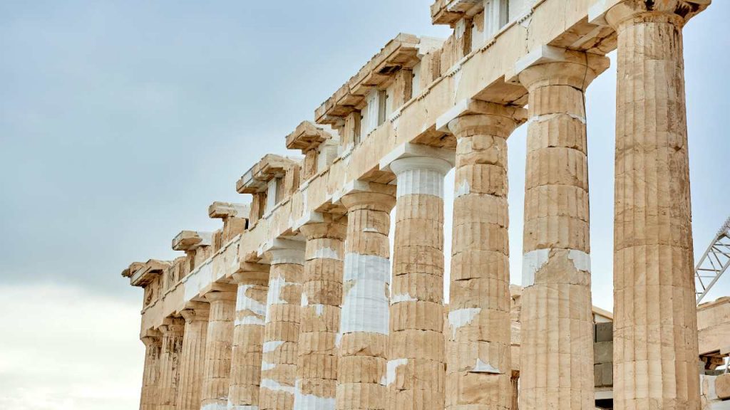 Vista del Partenone di Atene - aquilatv.it - 20251030